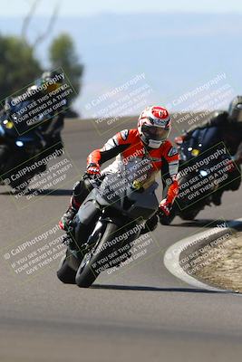 media/Sep-21-2025-TrackDaz (Sun) [[277c75b276]]/C Group/1240pm (Turn 2)/
